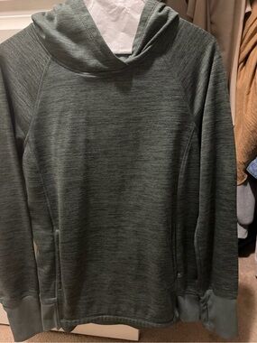 RBX women’s Heathered Sage Green Crewneck Hoodie